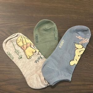 NWOT Winnie the Pooh socks - 3 pairs